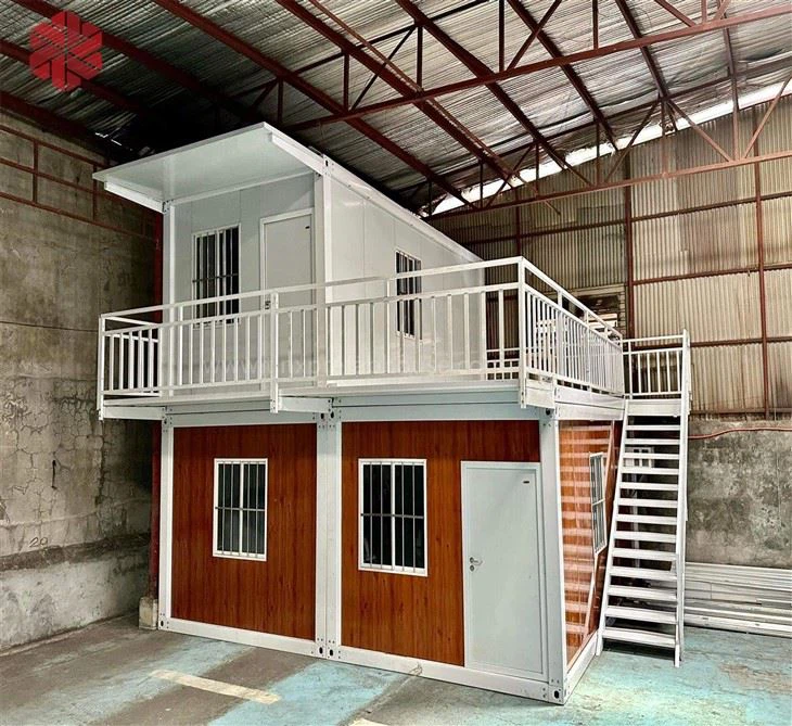 Casă portabilă pentru containere detașabilă